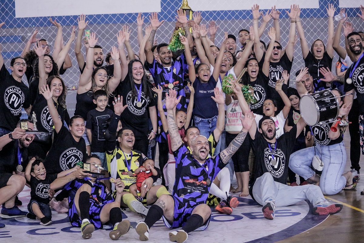 Palavra Viva leva título de campeão na Taça Evangélica de Futsal